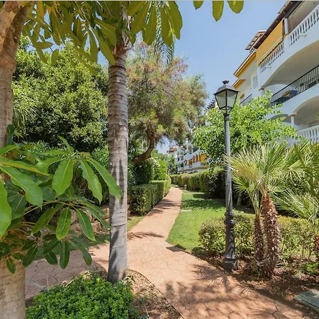 Appartement Cubo's Mimosas & Parking