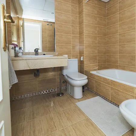 Cubo's Mimosas & Parking *