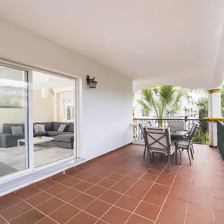 Cubo's Mimosas & Parking * Marbellac