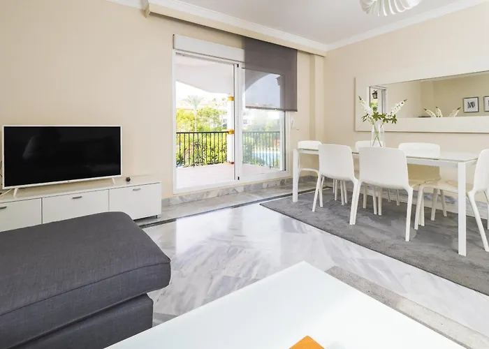 Cubo's Mimosas & Parking Apartamento *