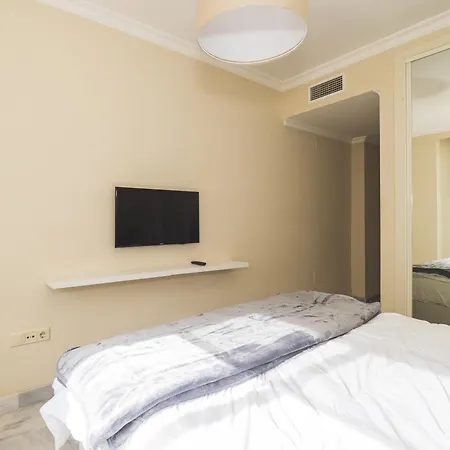 Cubo's Mimosas & Parking Apartment