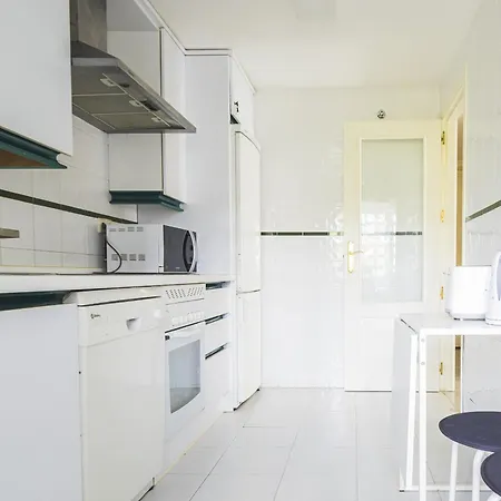 Cubo's Mimosas & Parking